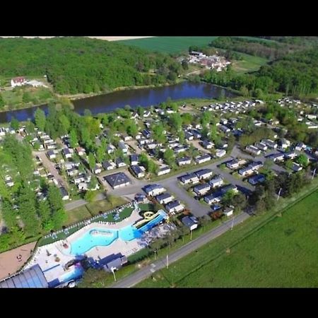 Assist' Mobil Home 397 - Mobil Home 3 Chambres 2 Salles De Bain , Au Calme Onzain Εξωτερικό φωτογραφία